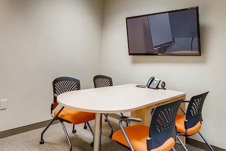 Office Evolution - Columbus | Worthington - Small Conference Room