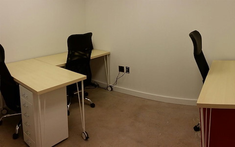 3 Person Team Room