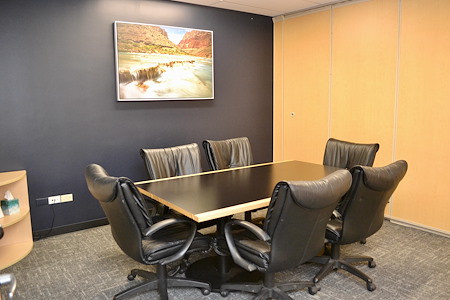 Intelligent Office Lakewood - Medium Conference Room #2