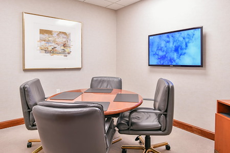 Symphony Workplaces - Morristown, NJ - Quartet Meeting Room for 4