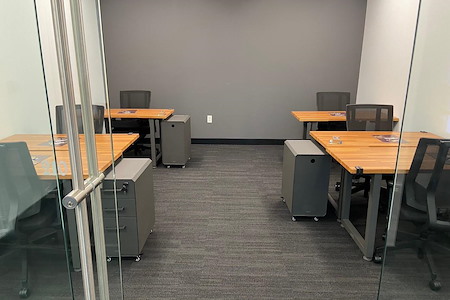 Venture X Parsippany - Office 403- Six Desk Team Room