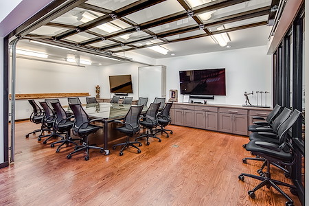 Shift Workspaces | Corona - Conference Room B