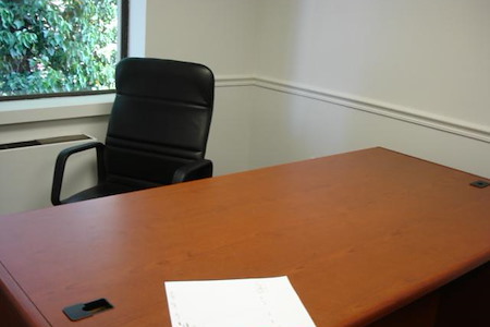 Union Park Association  - Private Desk 1 with office key