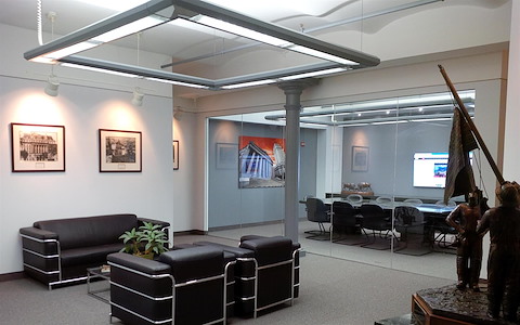 large office can accommodate 4 people