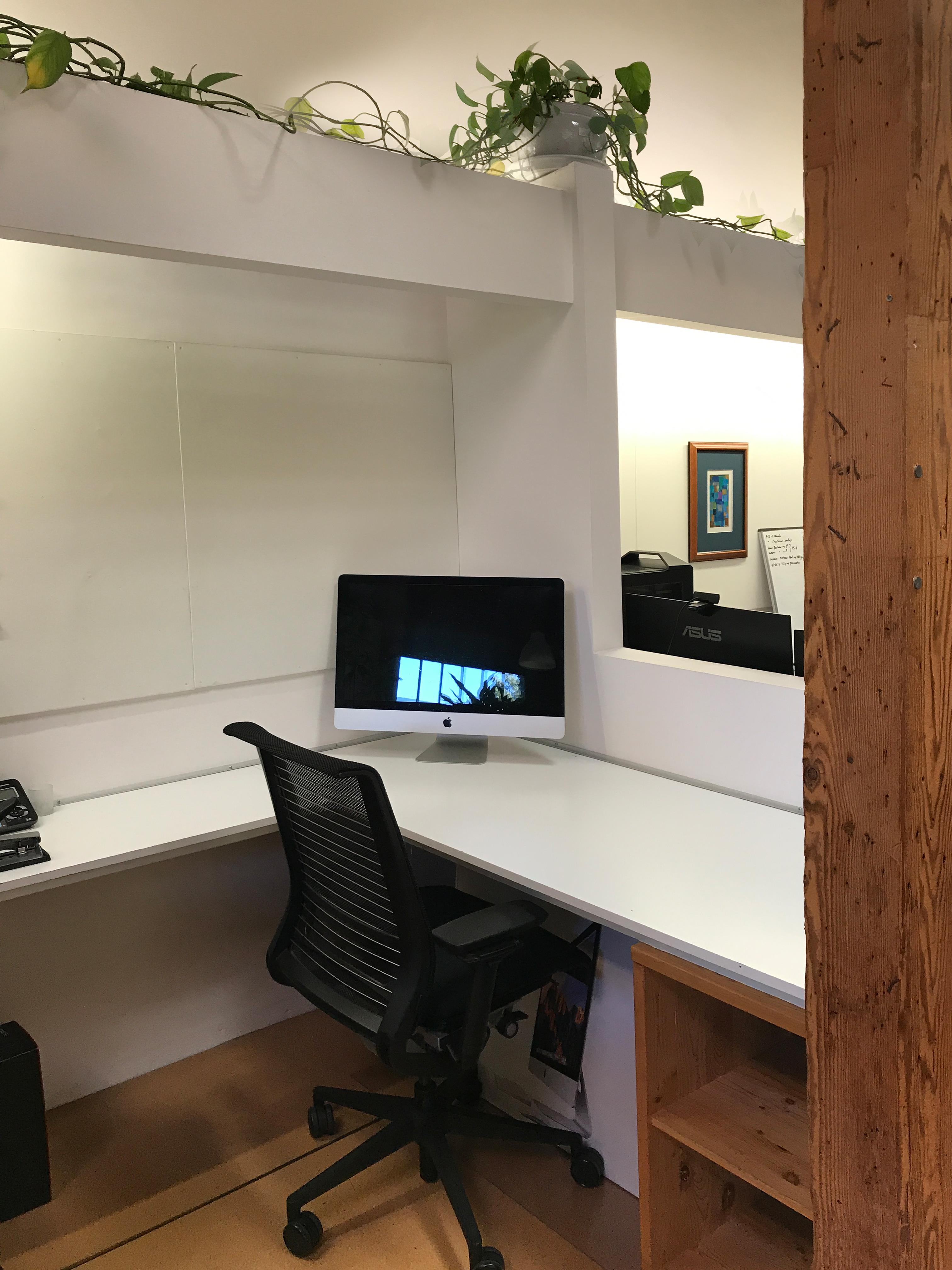 Open Desk 1 Available At The Collective Spark Liquidspace