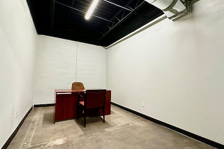 Social Lofts West - Private Office #7