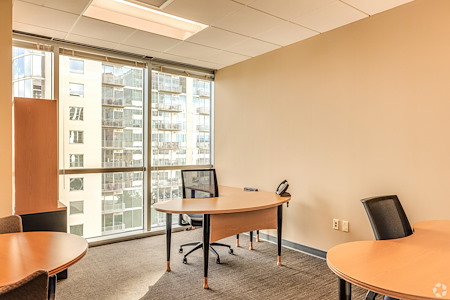 YourOffice - Downtown Orlando - Private Window Office 24