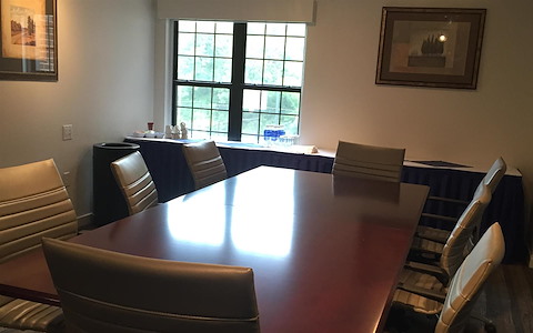 Gatehall room