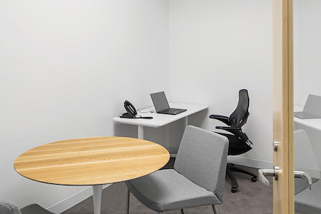 Boston Offices - Exchange Place - Private Office 527