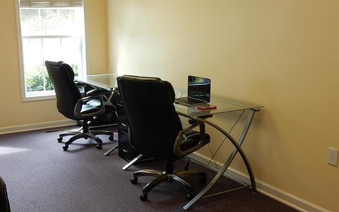Coworking Personal Desk Space