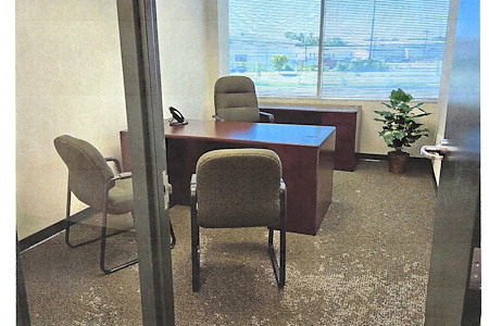 Calhoun Office Suites - Office #109