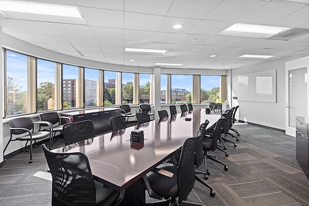Boston Offices Burlington Center - Executive Boardroom