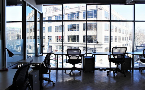 Large Window Office for 8