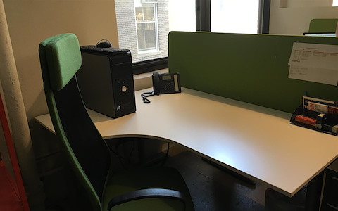 Midtown West Desk for Rent (Desk 2)