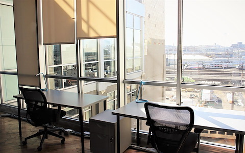 Beautiful Office with Rooftop Access