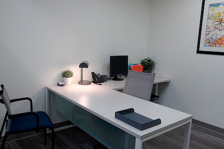 Office Evolution - Jacksonville - Day Office 1