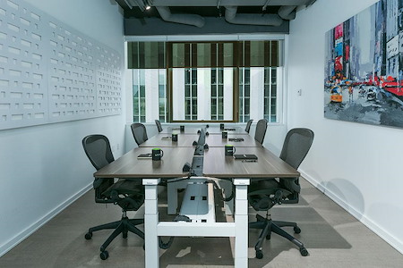 The Collaboration Centre - TCC Canada - Office Suite (Windowed - 8 Person)