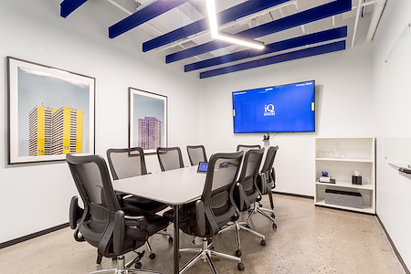 iQ Offices | 150 King Street West - York Room
