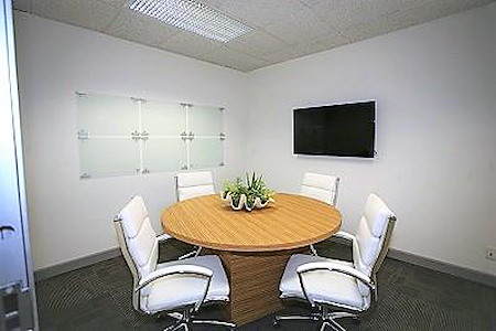 Riverside Central Business Center - 4th FL Small Meeting Room