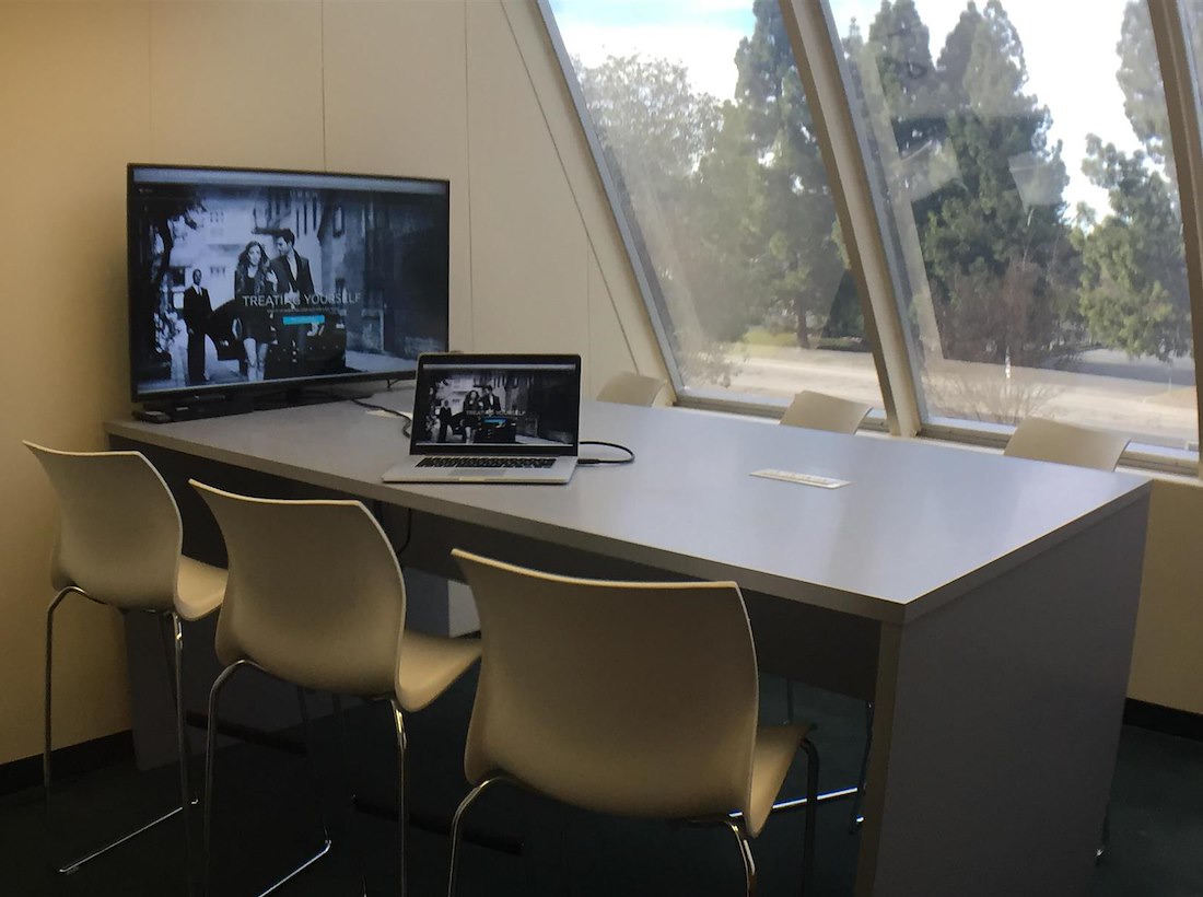 Private Meeting Room For 6 At Pacific Workplaces Sunnyvale Working At Pacific Workplaces Sunnyvale Map Of 1250 Oakmead Parkway