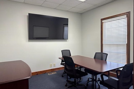 Horizon Office Suites and Event Space Rentals - Horizon Conference Room