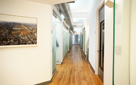 Day Office 808