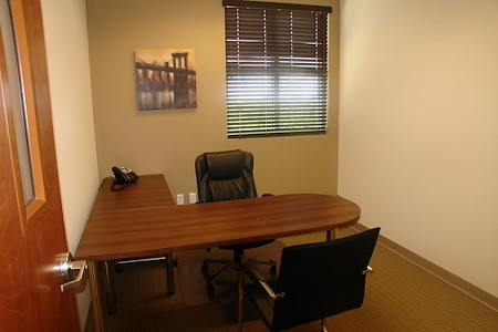 Hampton Business Center - Pines Blvd. - Office 349 -  (Interior)