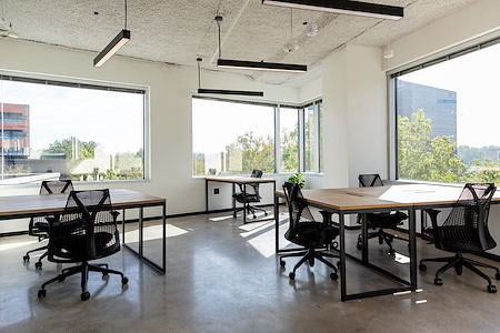 Industrious Pike &amp;amp; Rose - Dedicated Office for 3