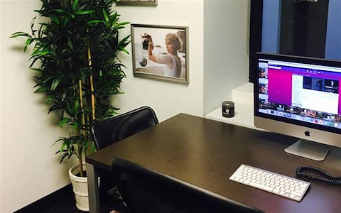Modern, All-Inclusive Office Downtown!