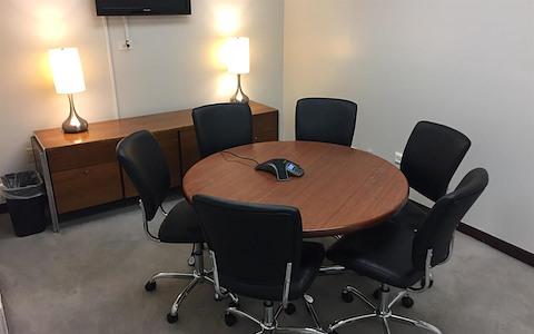 Meeting Room in GCT 420 (Cap. 6)