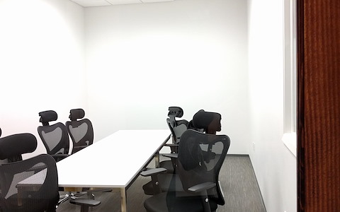 Suite 416 - Interior Team Office