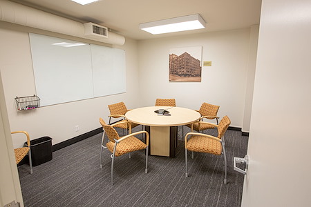 TractionSpace 748 - Commerce Street Meeting Room