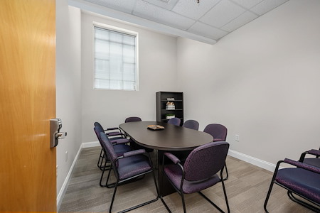 CTI Real Estate - Downtown Fxbg Small Conference Room