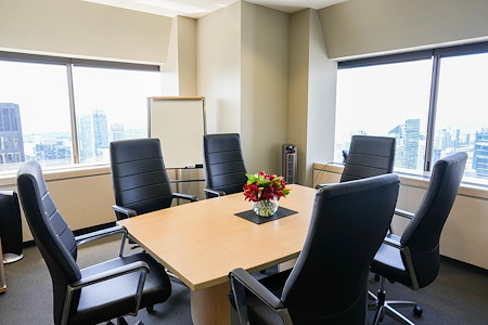 Intelligent Office First Canadian Place - Harbourview Meeting Room