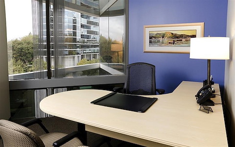Private Office - Suite 212