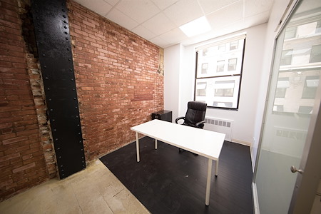 Suite 302 Room with window facing Bway