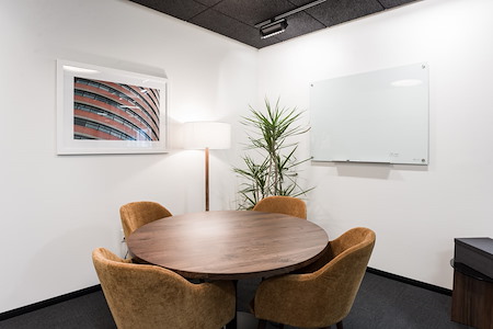 Industrious Tampa Downtown - Suite 3300, Room Huddle D