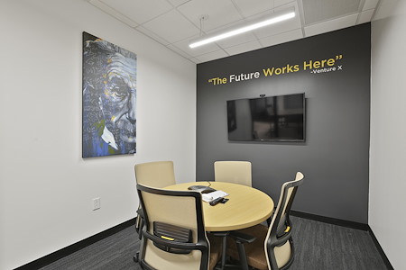 Venture X | Dallas by the Galleria - Small Meeting Room