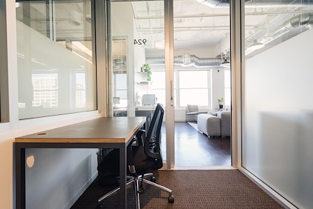 FoundrSpace Pasadena - Office for 1