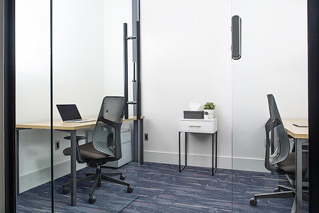 Venture X | Heartland - Private Office- 2 Desk