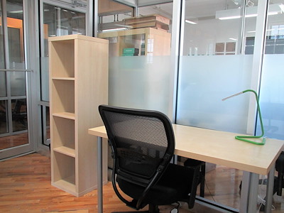 1 Desk - Private