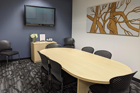 Pacific Workplaces - Oakland - Lakeshore Room