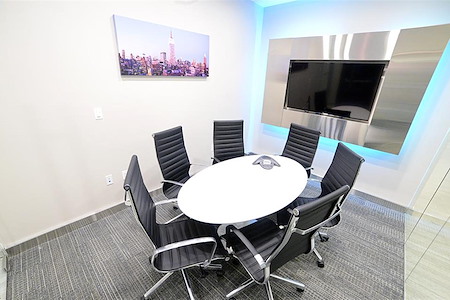 Jay Suites - Madison Avenue - 4th Floor Meeting Room for 6 - Weekends