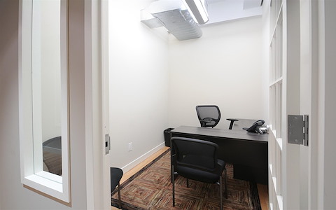 Private Office for 1-2 people