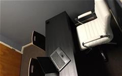 Suite 200(150 Mbps Comcast Internet)