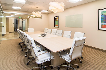 (DM2) Del Mar Corporate Plaza - Boardroom