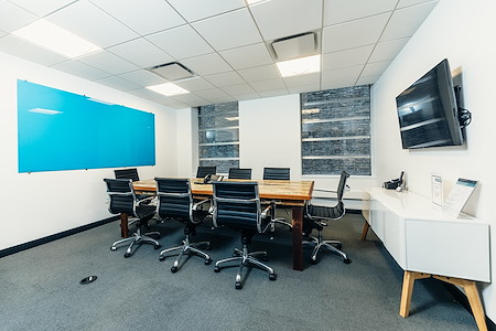 Expansive - The Loop - Conference Room 5