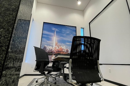 Kefi Spaces - Mission Control Meeting Room