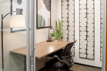Lucid Private Offices | Uptown Cole Ave - SoloSuite - Interior