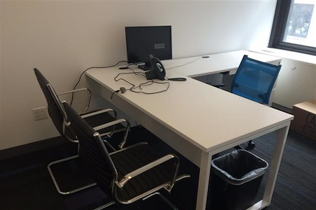 Hoteling Office 05-29